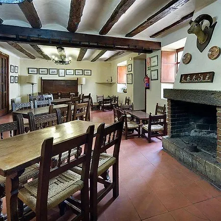 De La Trucha 호텔 4*