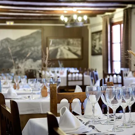 De La Trucha Hotel Villarluengo