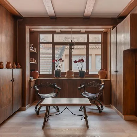 De La Trucha فندق 4*