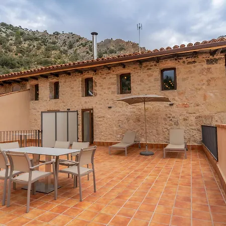 De La Trucha Hotel Villarluengo