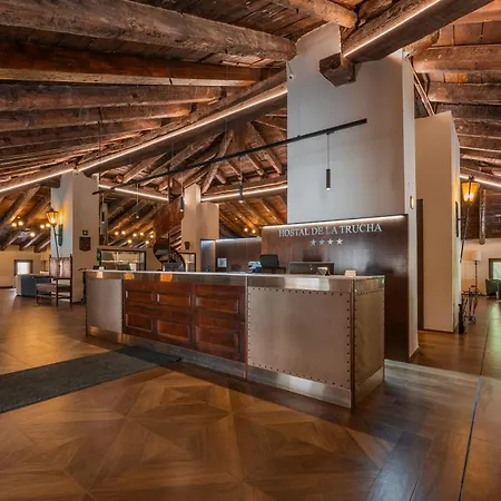 فندق De La Trucha Villarluengo