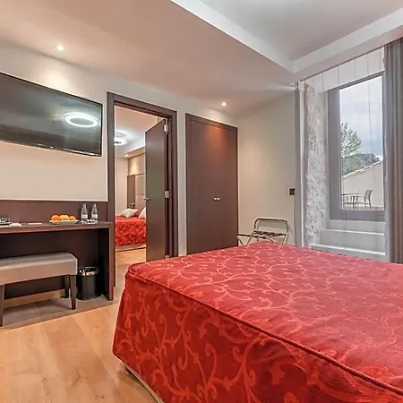 Hotel De La Trucha 4*
