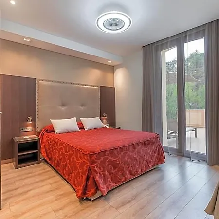 De La Trucha Hotel