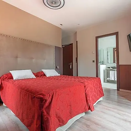 Hotel De La Trucha 4*