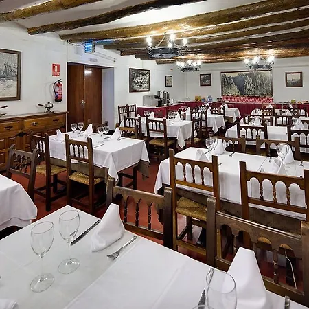 Hotel De La Trucha 4*