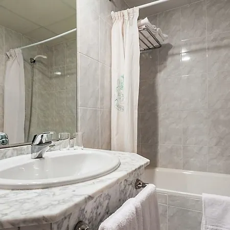 Hotel De La Trucha 4*