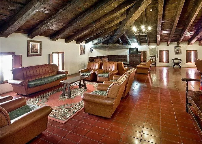 De La Trucha Hotel Villarluengo