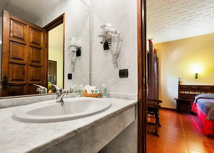 Hotel De La Trucha 4*